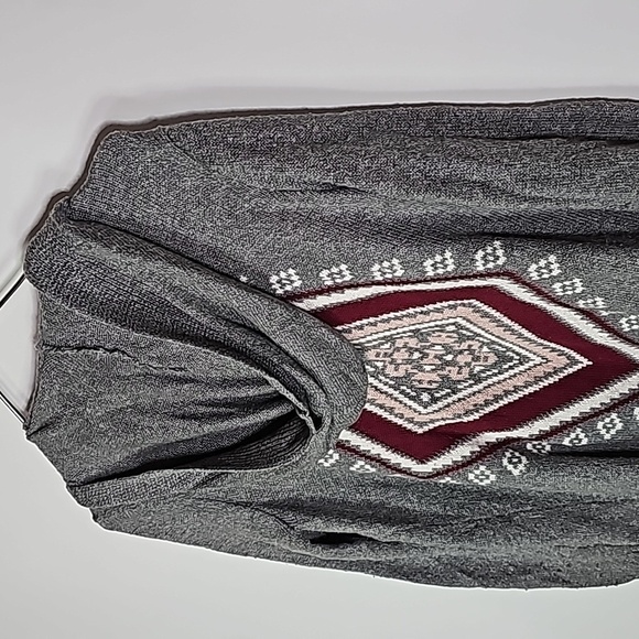 Hollister small gray and red hooded layering  cardigan - Picture 4 of 7